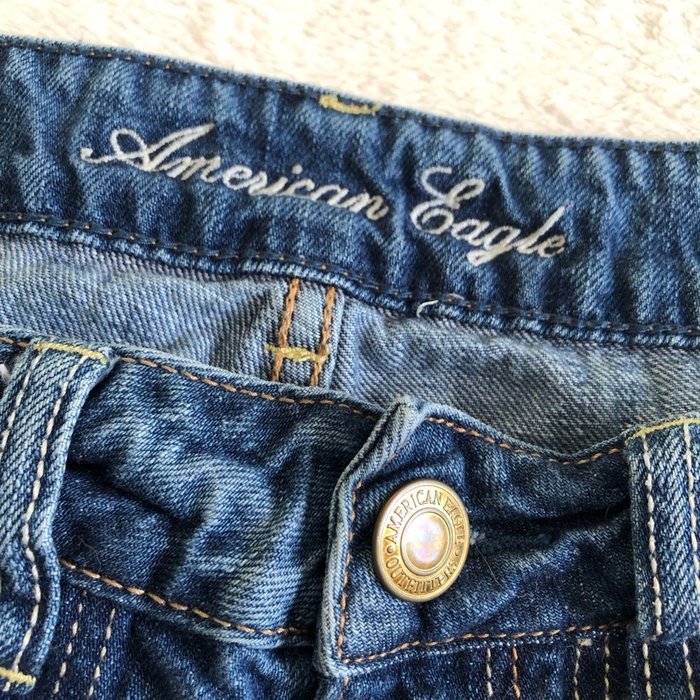American eagle denim shorts, women size 4 - Picture 6 of 10